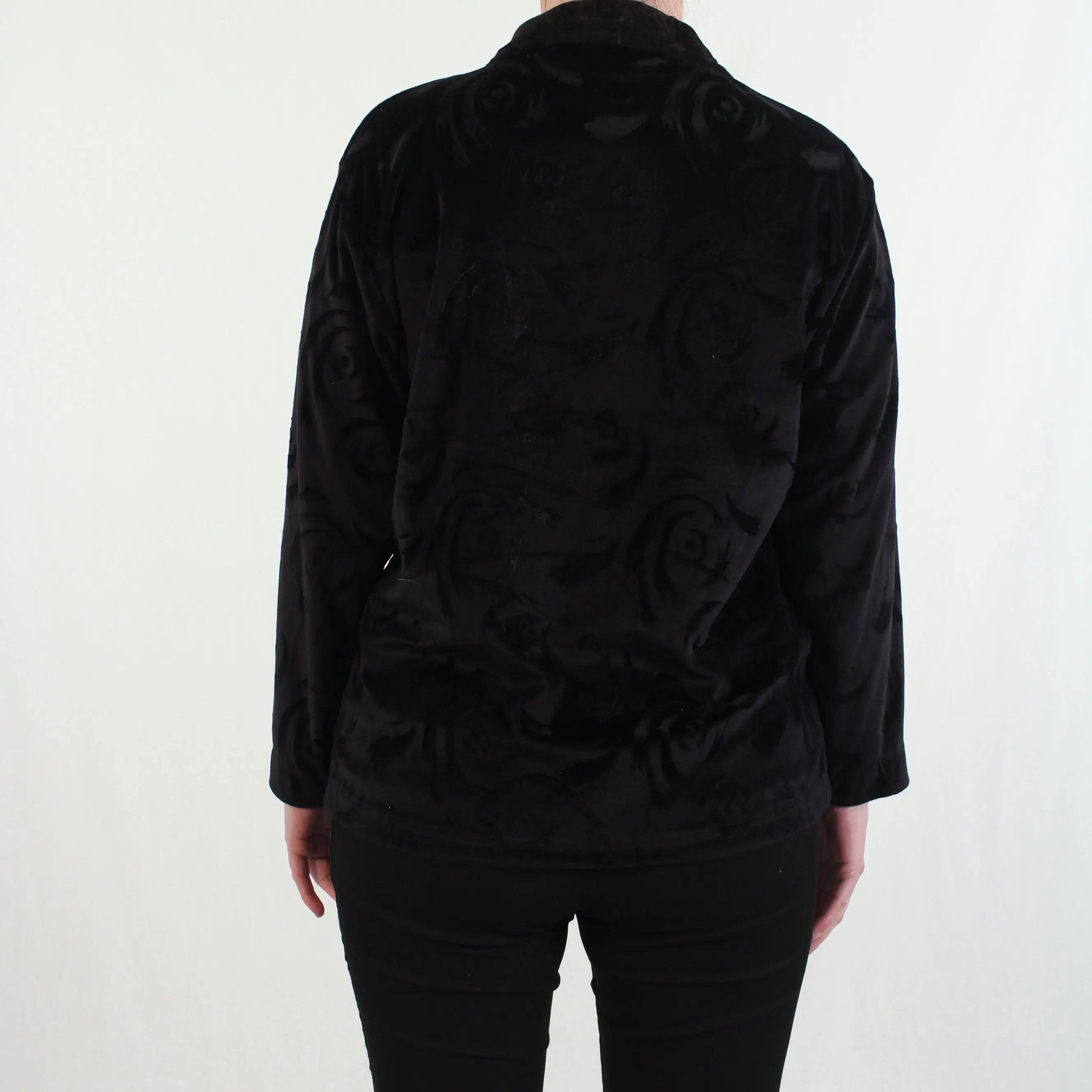 Unknown - Black Velvet Blouse- ThriftTale.com - Vintage and second handclothing