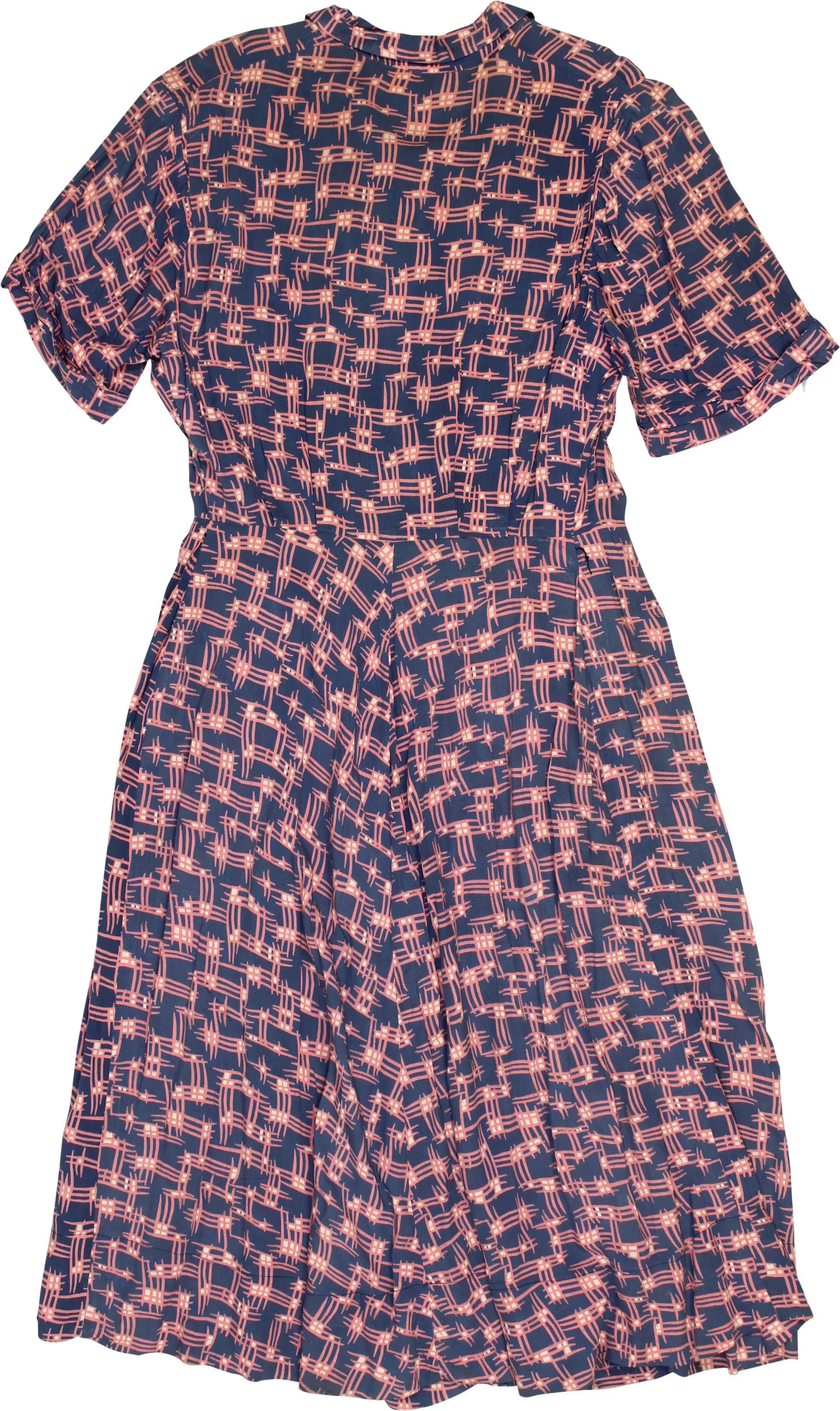 Unknown - Dress with Silky Touch- ThriftTale.com - Vintage and second handclothing