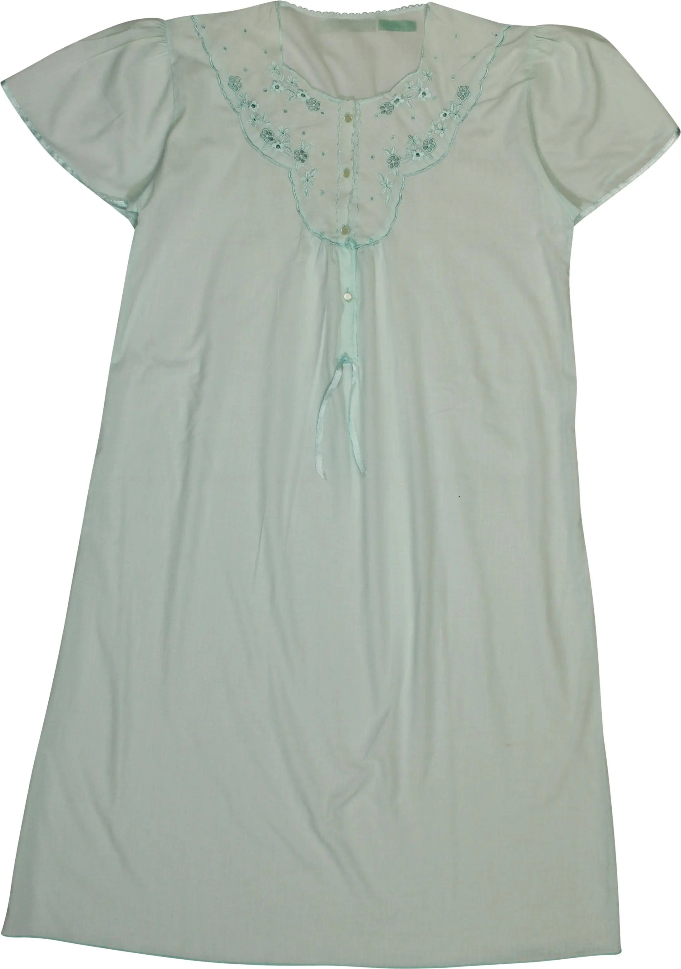 Unknown - Granny Nightgown- ThriftTale.com - Vintage and second handclothing