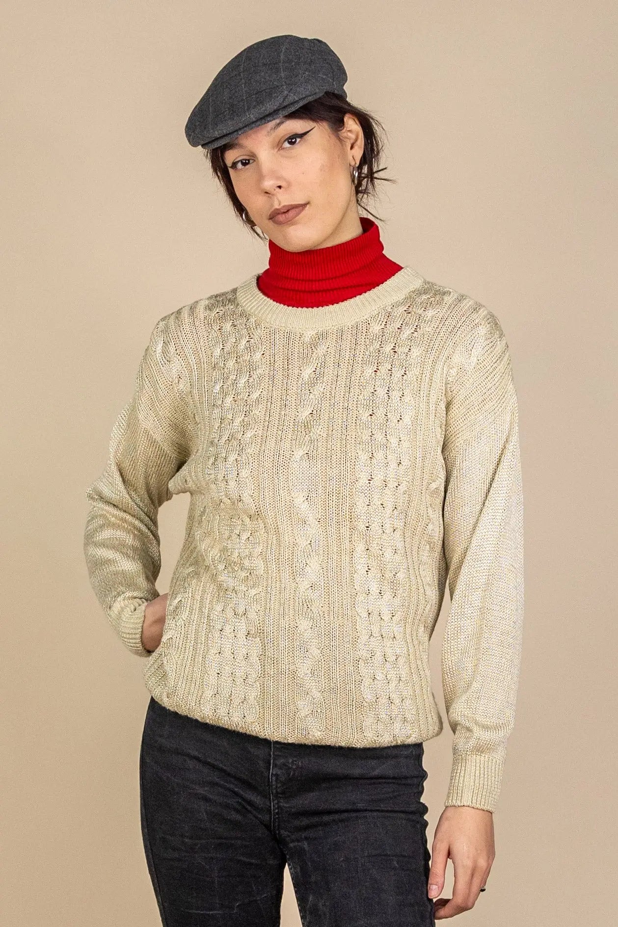 Vintage 80s/90s Round Neck Jumper ThriftTale - Main Image