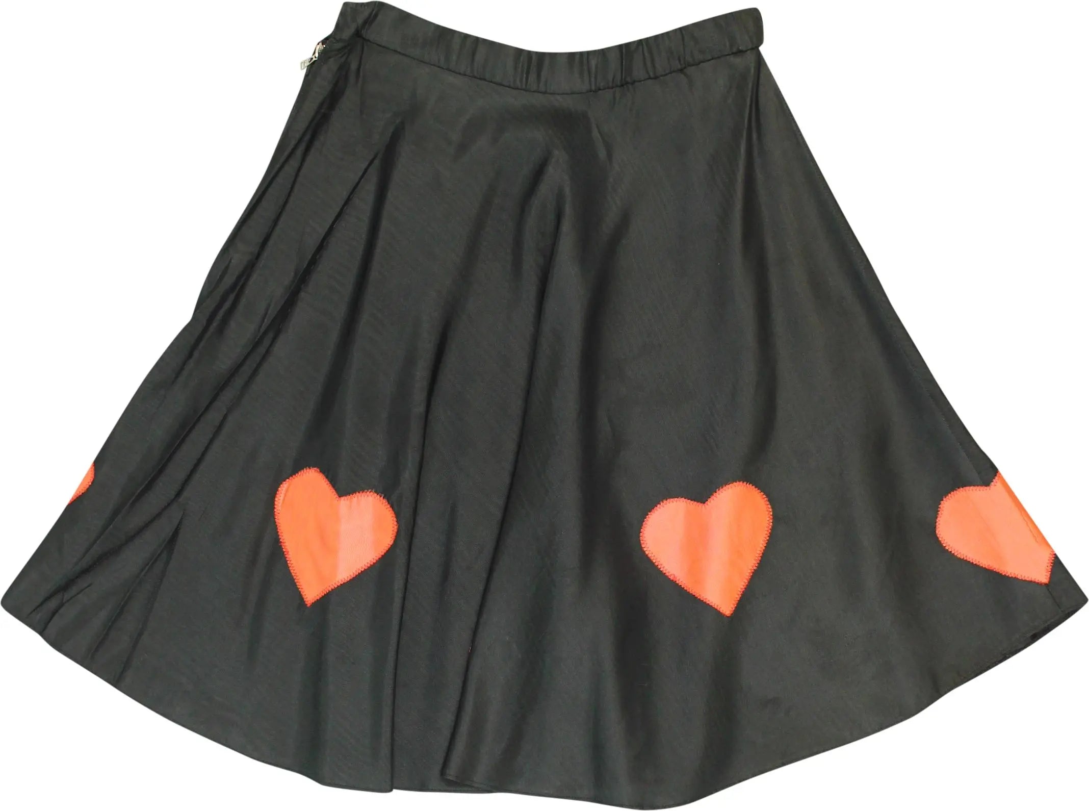 Wilma Breuer - Skater Skirt with Hearts- ThriftTale.com - Vintage and second handclothing