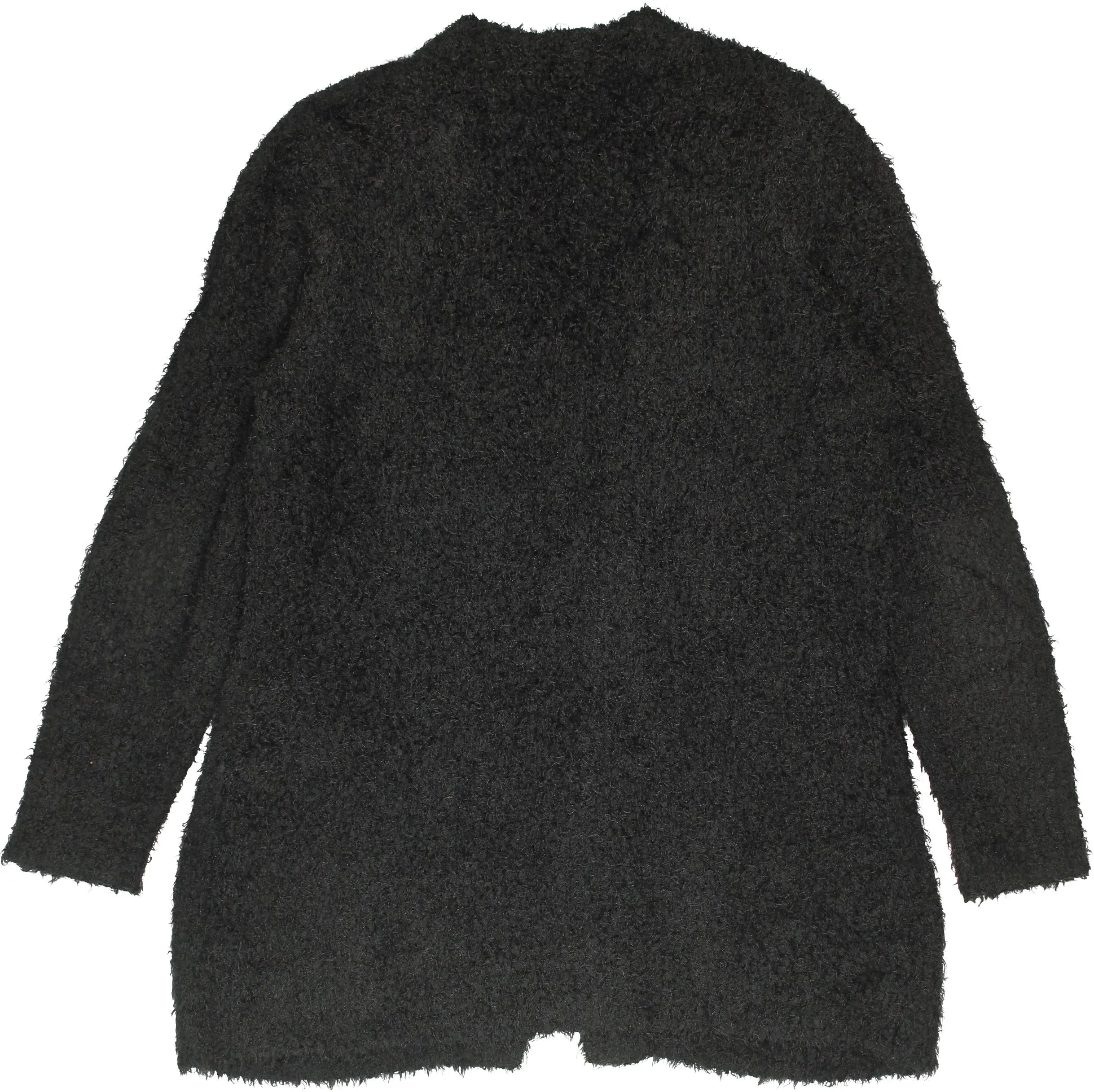Yest - Fuzzy Black Cardigan- ThriftTale.com - Vintage and second handclothing