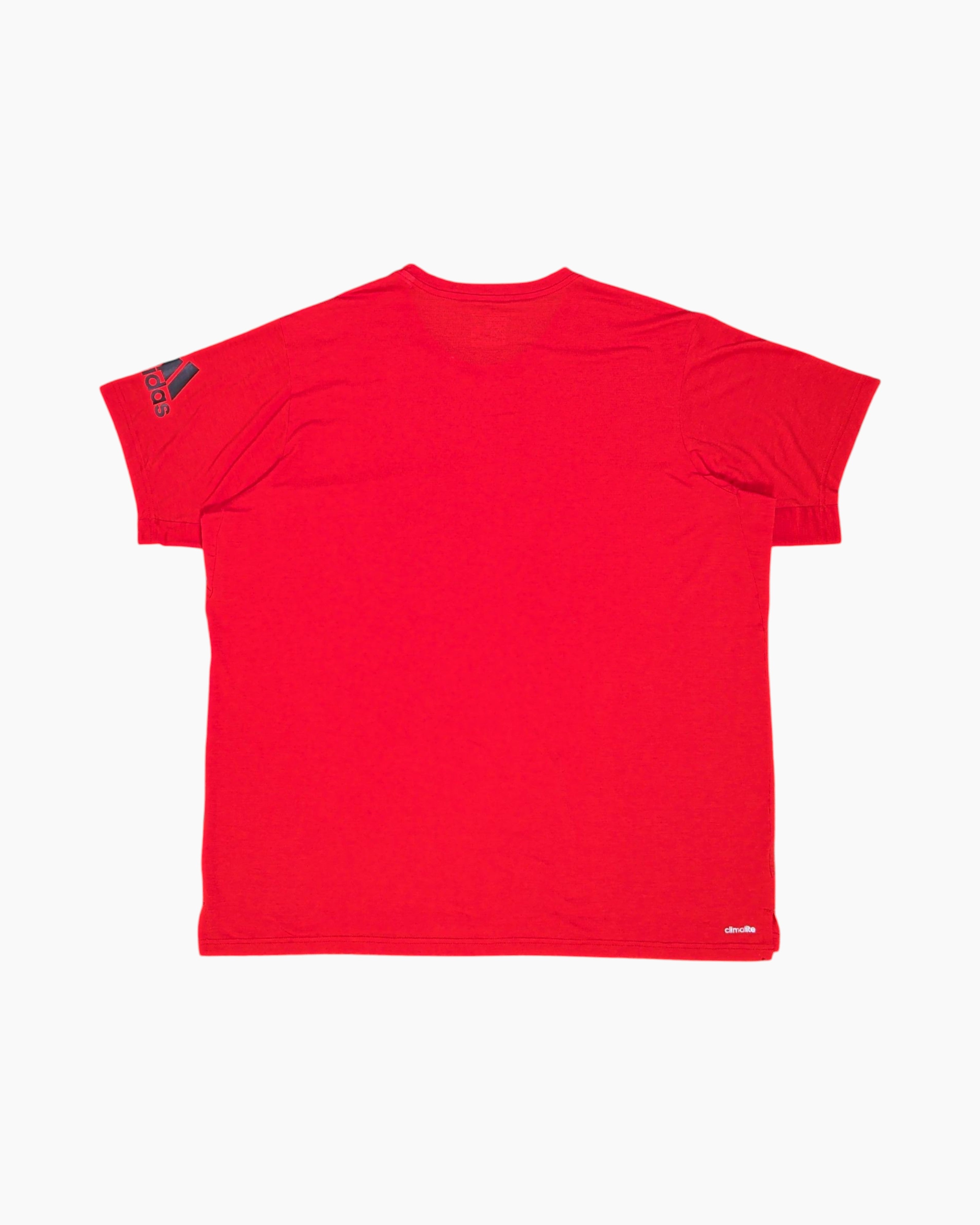 Back Pre-owned adidas Graphic T-Shirt – Red with Sleeve Logo