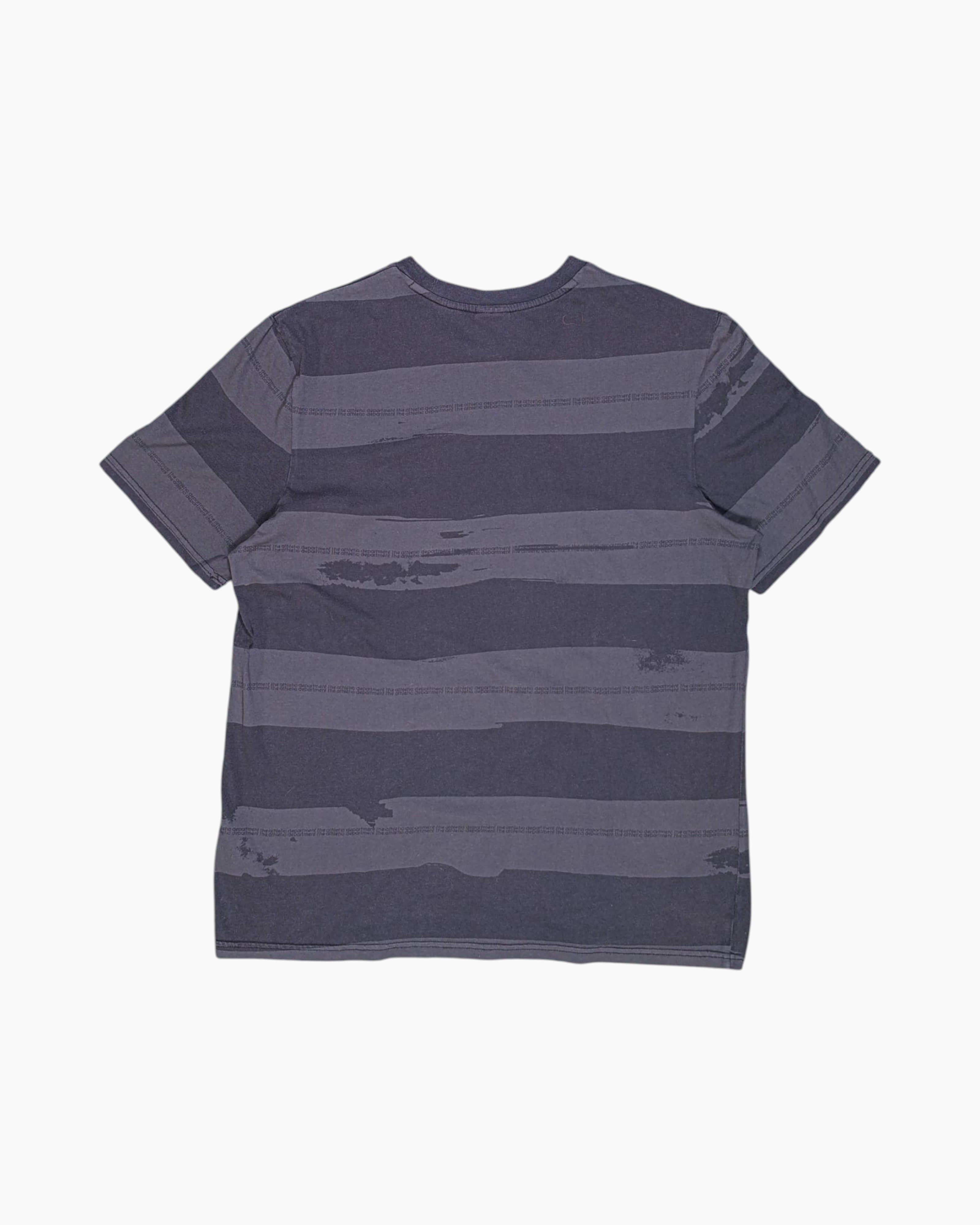 Back Vintage Y2K Nike Graphic T-Shirt – Gray Horizontal Stripe (Preloved)