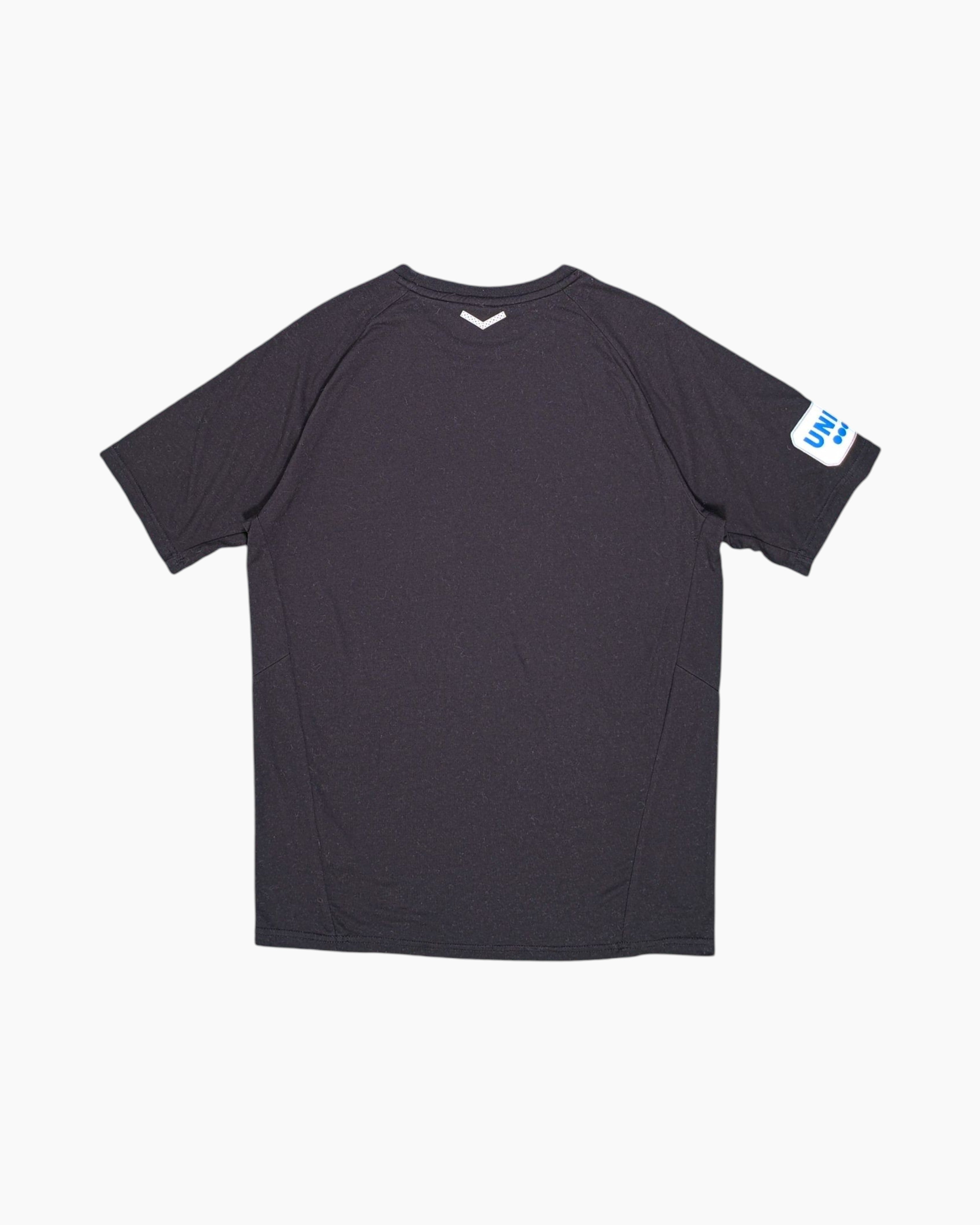 Back Pre-owned PUMA Graphic T-Shirt – Black Chest Emblem