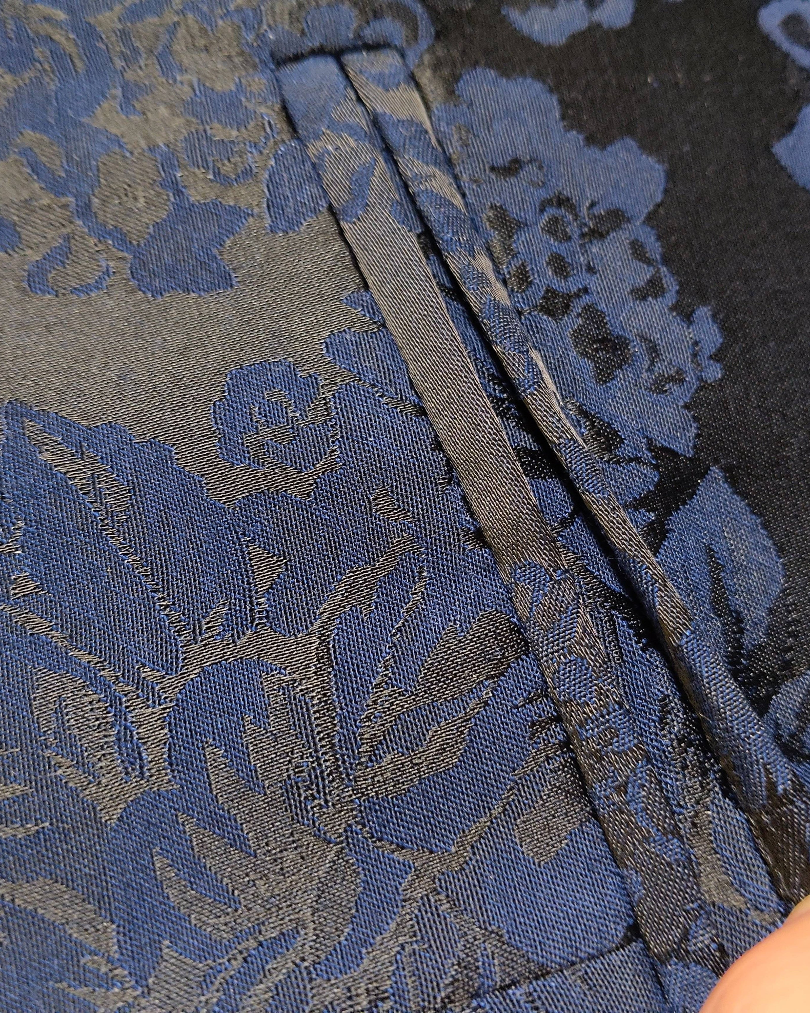 Extra-1 Pre-owned Sirmoney Waistcoat (Vest) – Navy Jacquard Floral