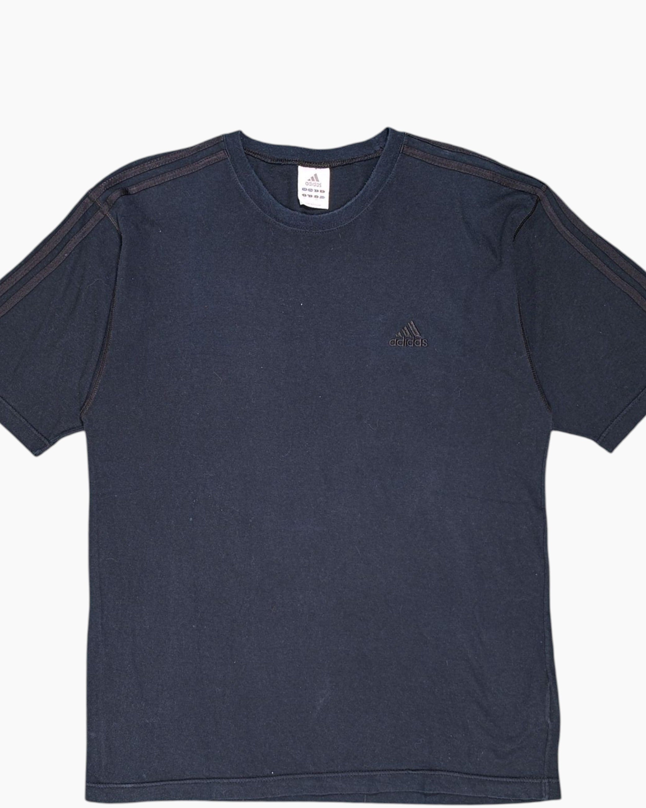 Front-detail-1 Vintage 2000s adidas Graphic T-Shirt – Navy with 3‑Stripes