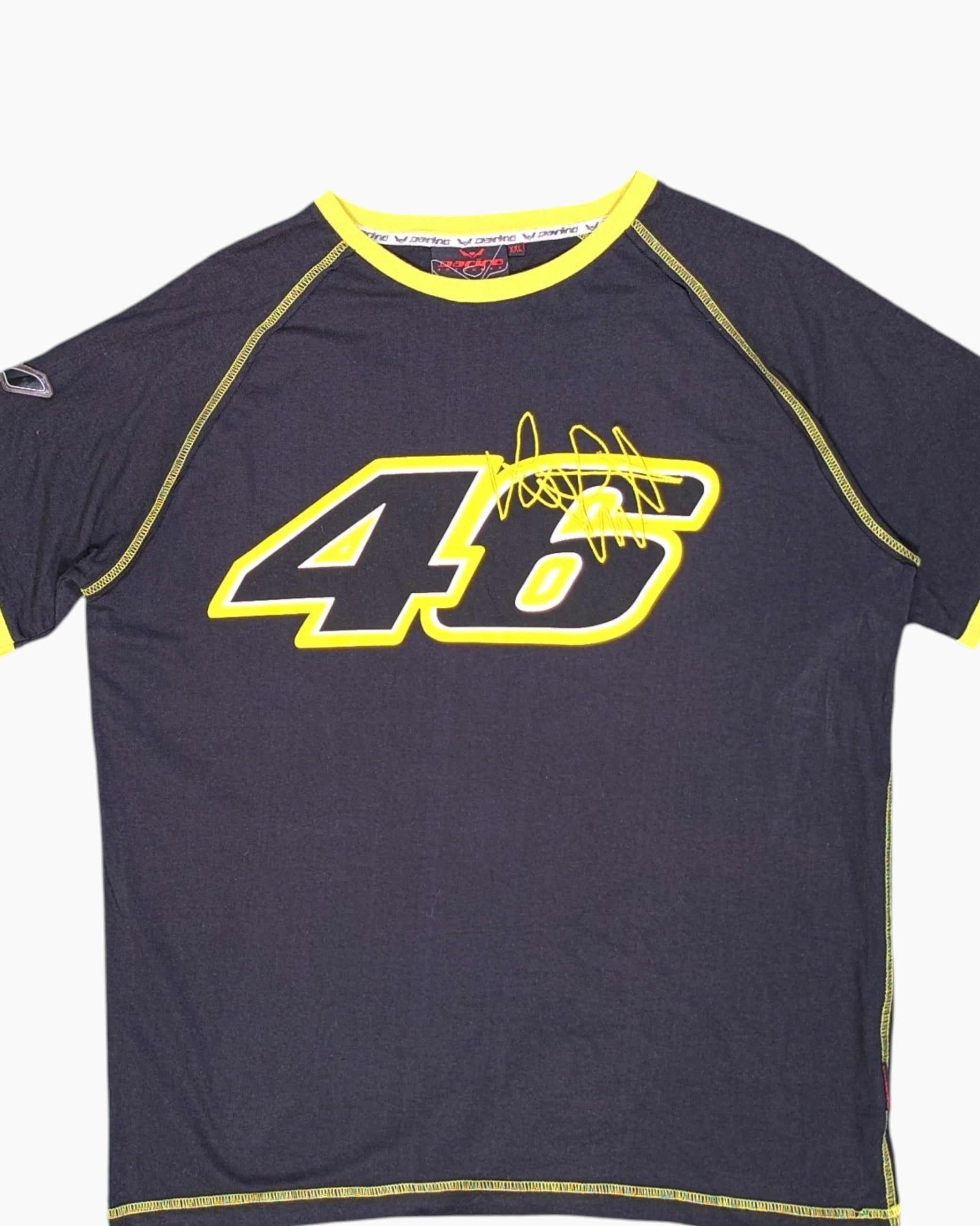 Front-detail-1 Pre-owned Daring Graphic T-Shirt – Black number 46 contrast trim