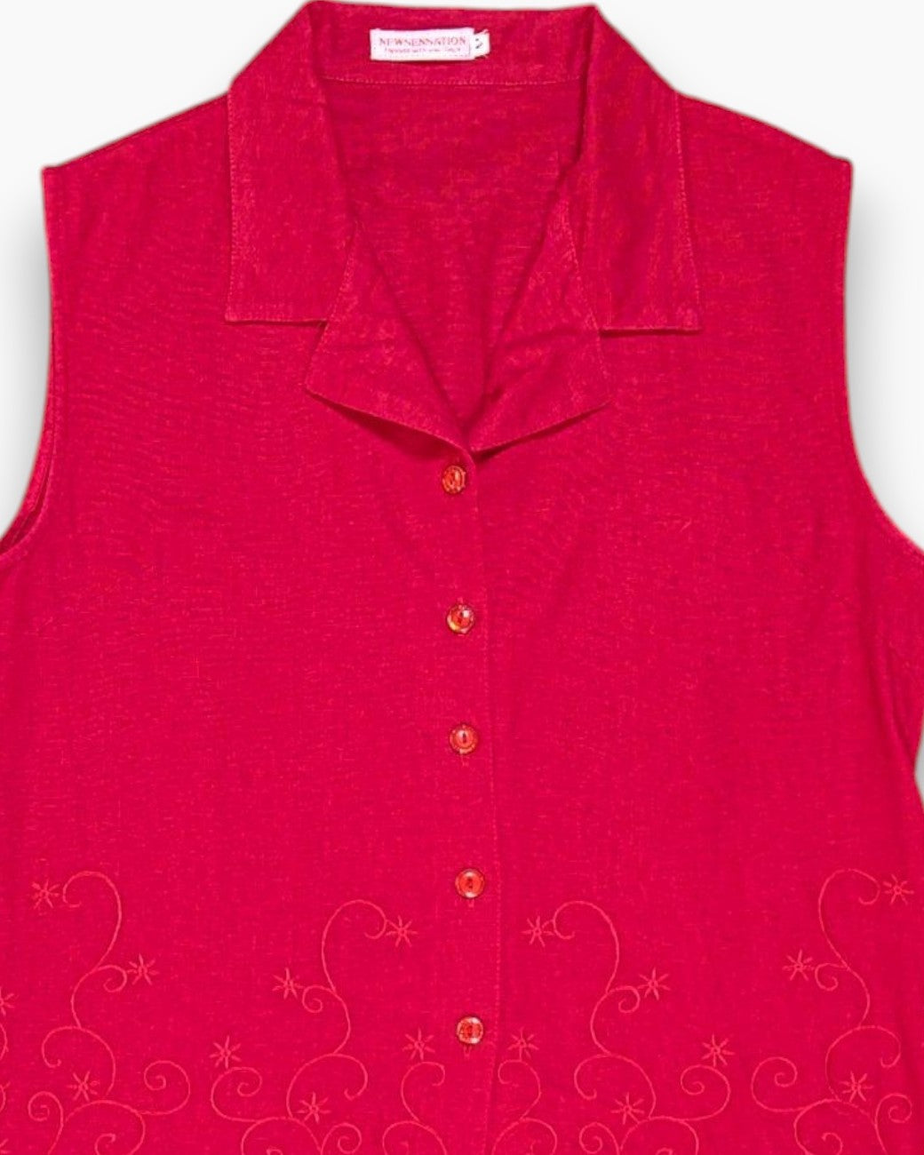 Front-detail-1 Vintage 90s/2000s NEWSENSATION Sleeveless Button-Up Shirt – Red Embroidered