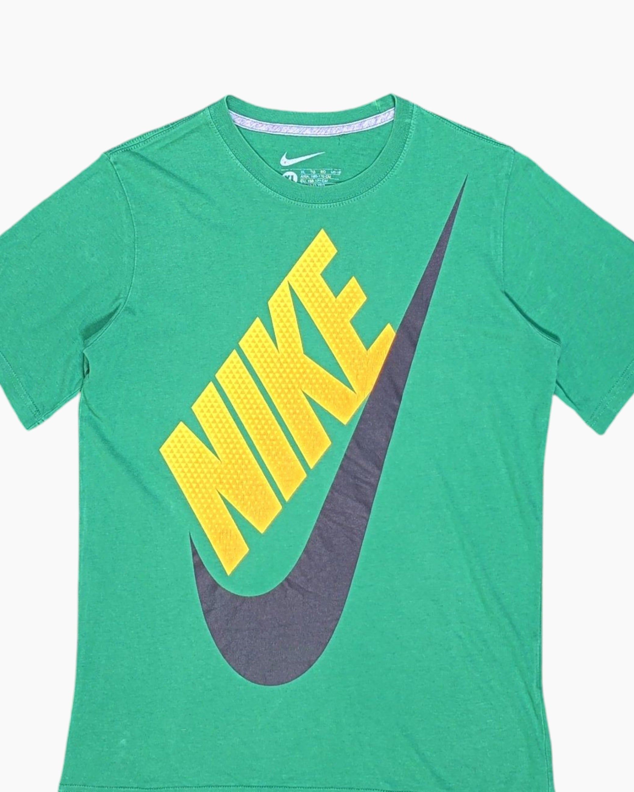 Front-detail-1 Pre-owned NIKE Graphic T-Shirt – Green Swoosh Print