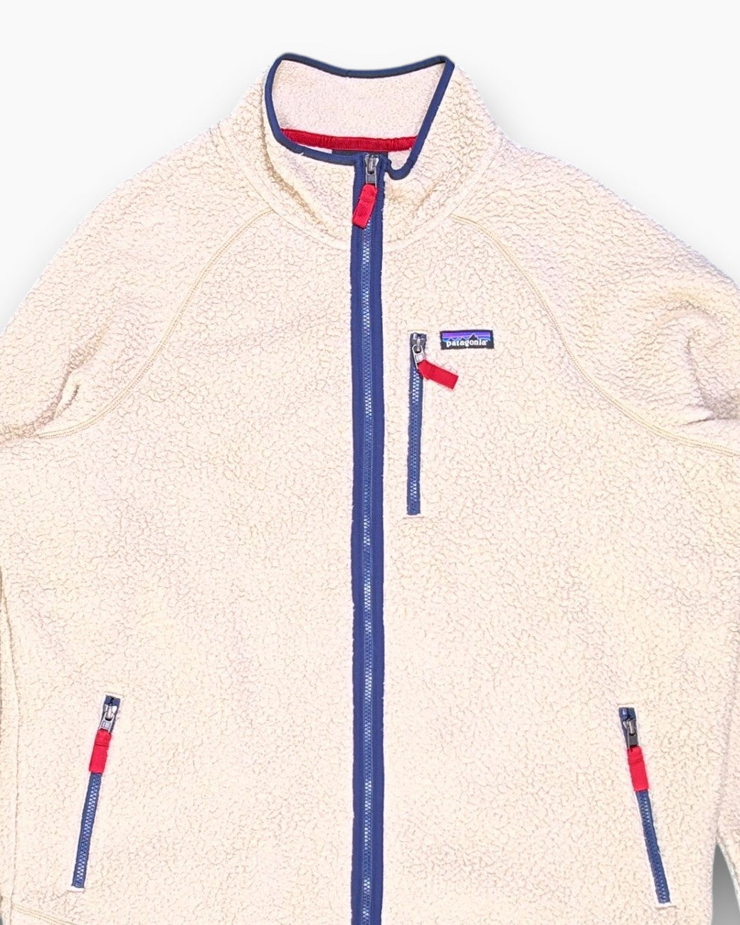 Front-detail-1 Pre-owned Patagonia Pullover Sweater – Cream Sherpa Fleece