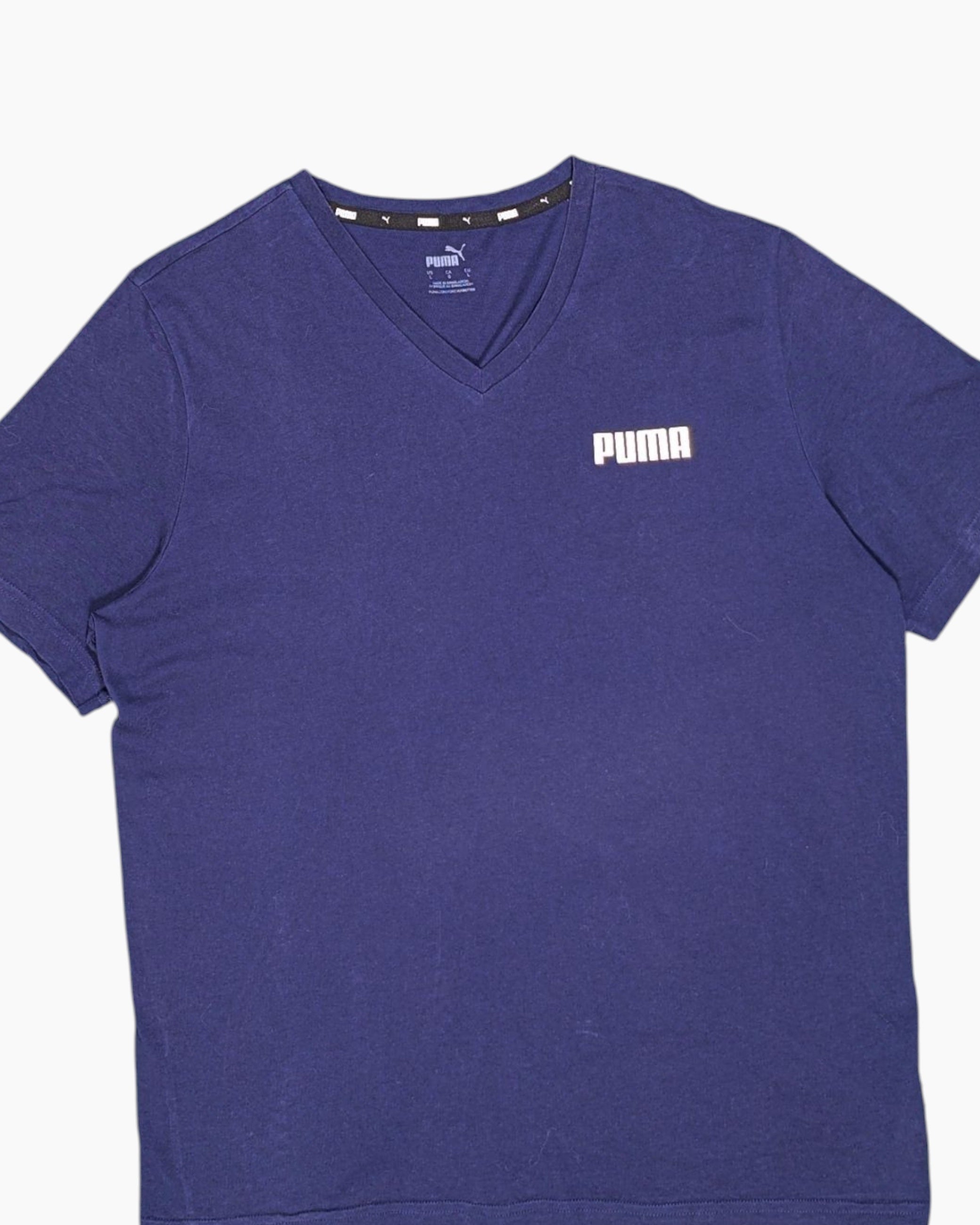 Front-detail-1 Pre-owned PUMA Graphic T-Shirt – Navy V-neck with Printed Logo