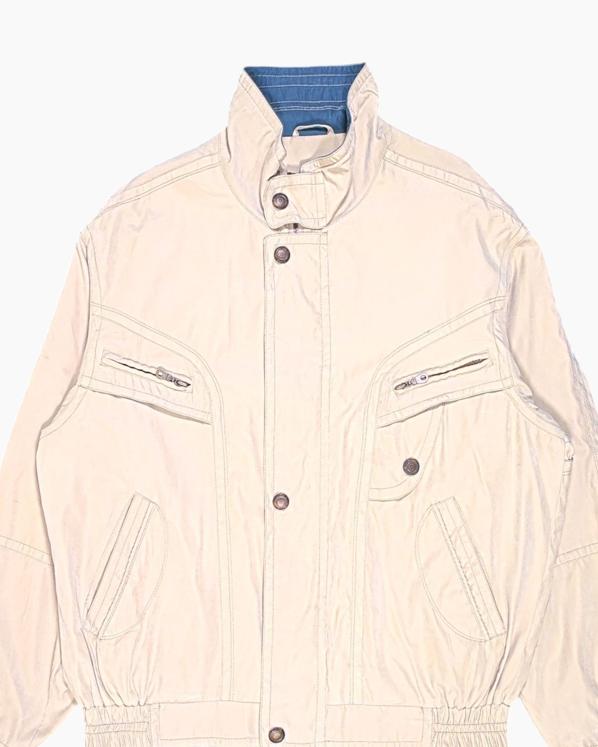 Front Detail 1 Vintage 80s/90s Bomber Jacket – Beige utilitarian blouson