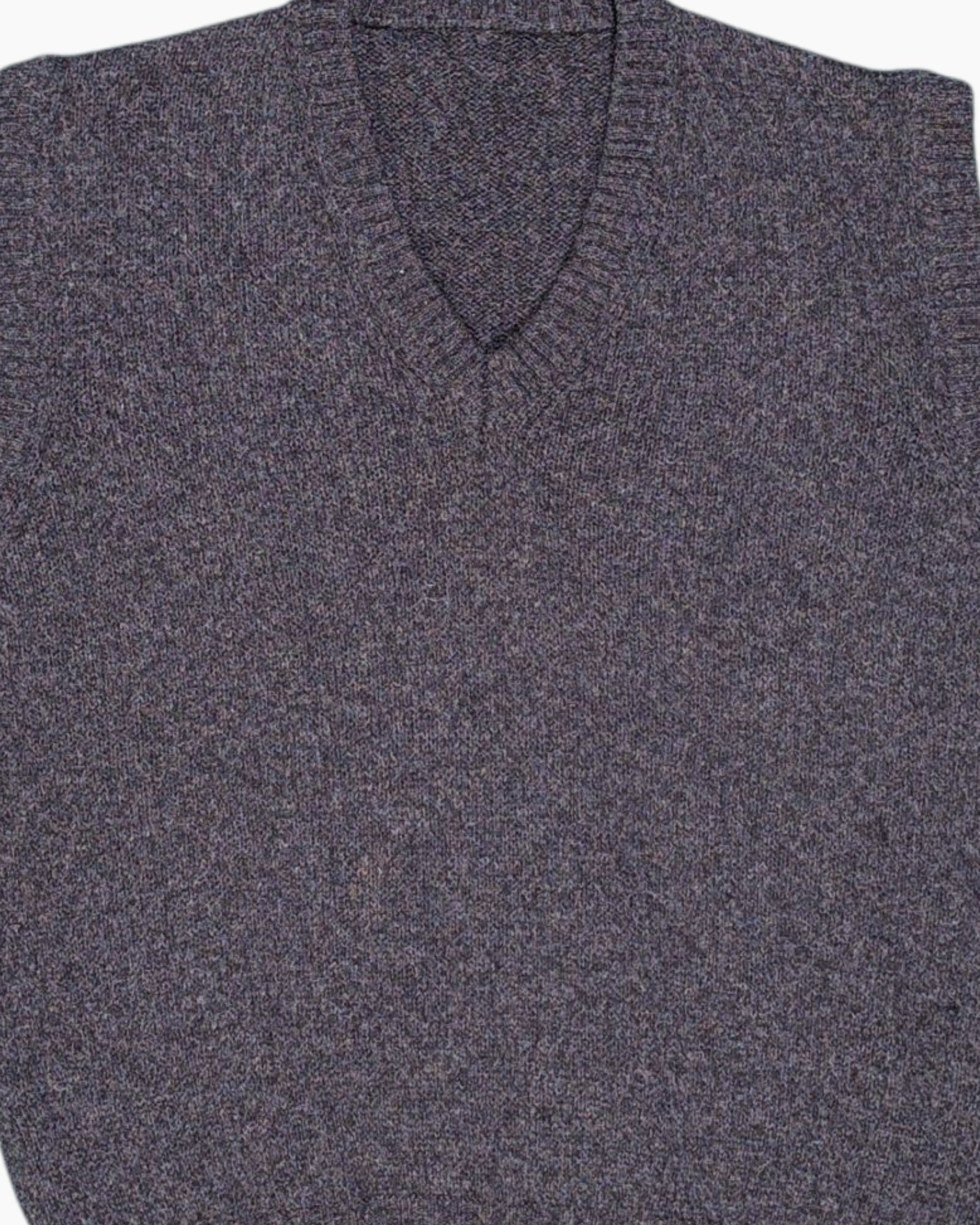 Front-detail-1 Pre-owned Unknown Pullover Sweater Vest – Gray Ribbed V-neck