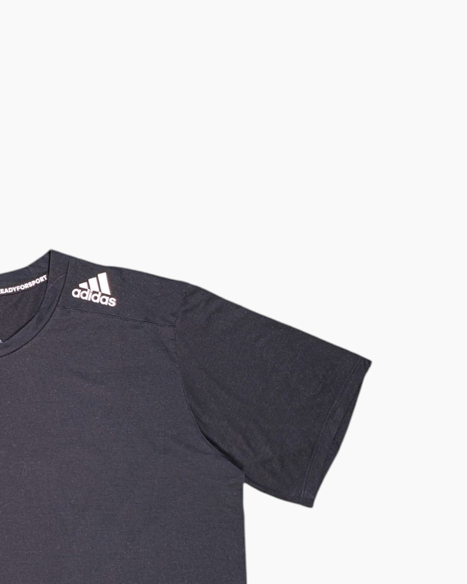 Front-detail-2 Pre-owned adidas Graphic/Logo T-Shirt – Black Printed Logo