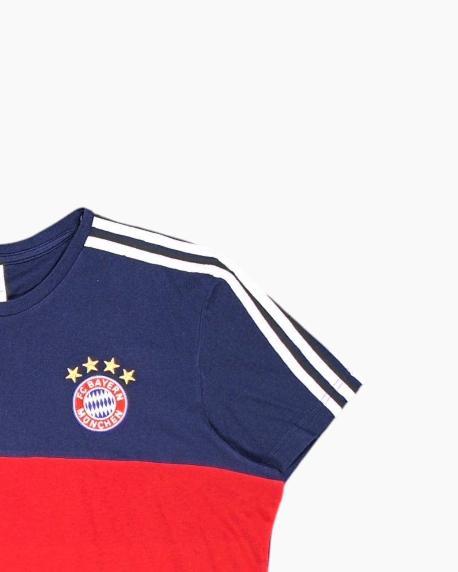 Front-detail-2 Pre-owned adidas Graphic T-Shirt – Navy Contrast Chest Panel