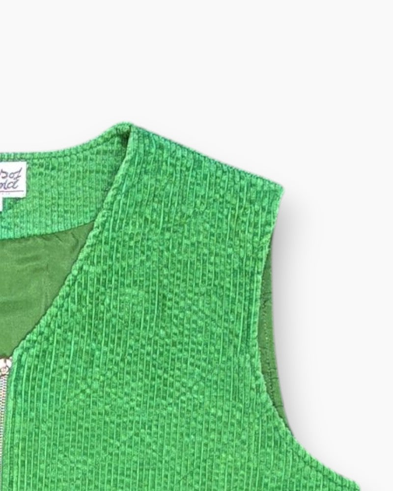 Front-detail-2 Vintage Y2K colours of the world Zip Front Vest – Green Boxy Cropped