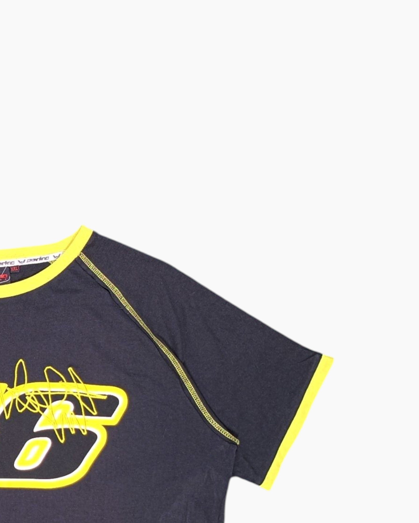 Front-detail-2 Pre-owned Daring Graphic T-Shirt – Black number 46 contrast trim