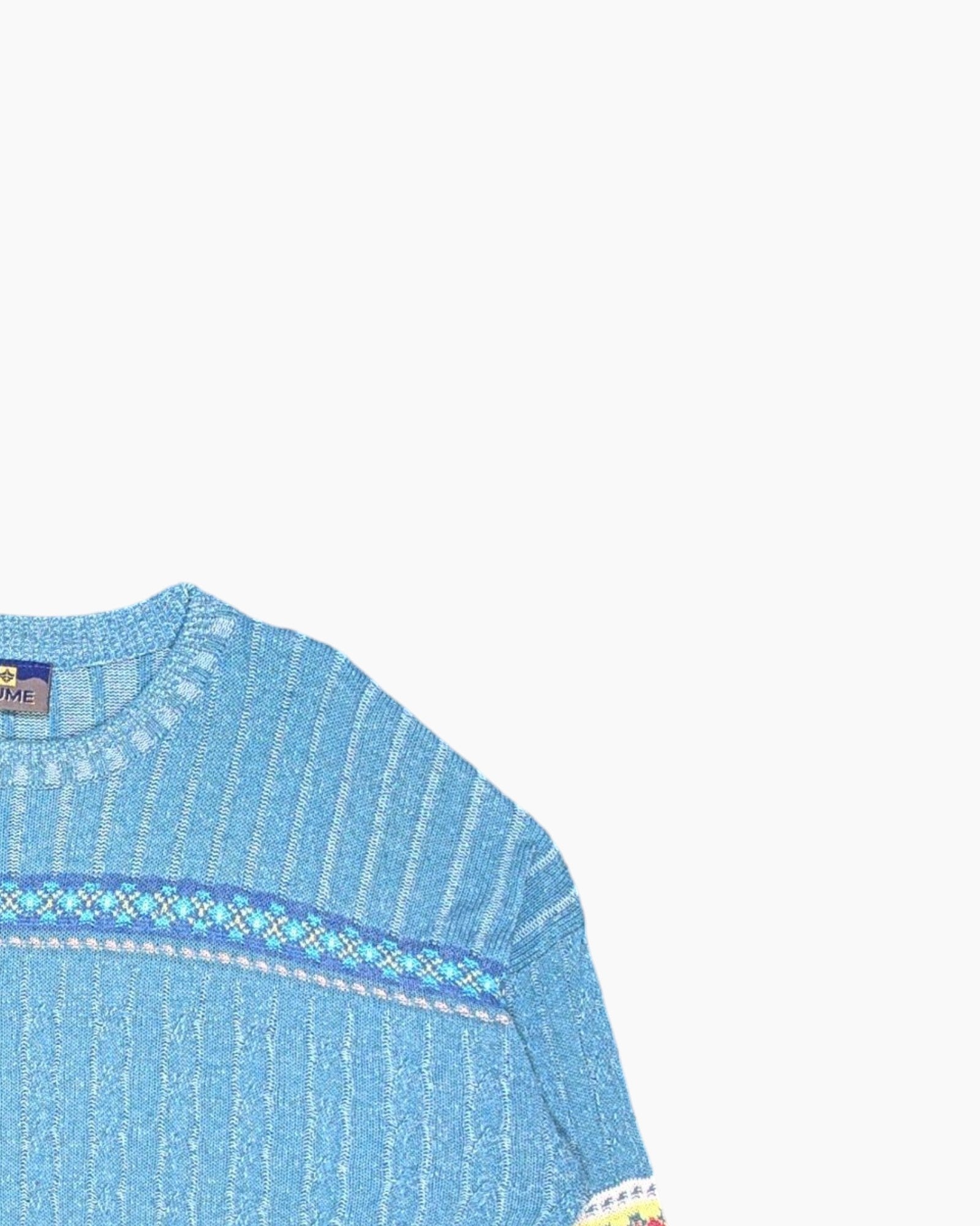 Front-detail-2 Vintage 80s/90s FIUME Pullover Sweater – Blue Fair Isle Bands