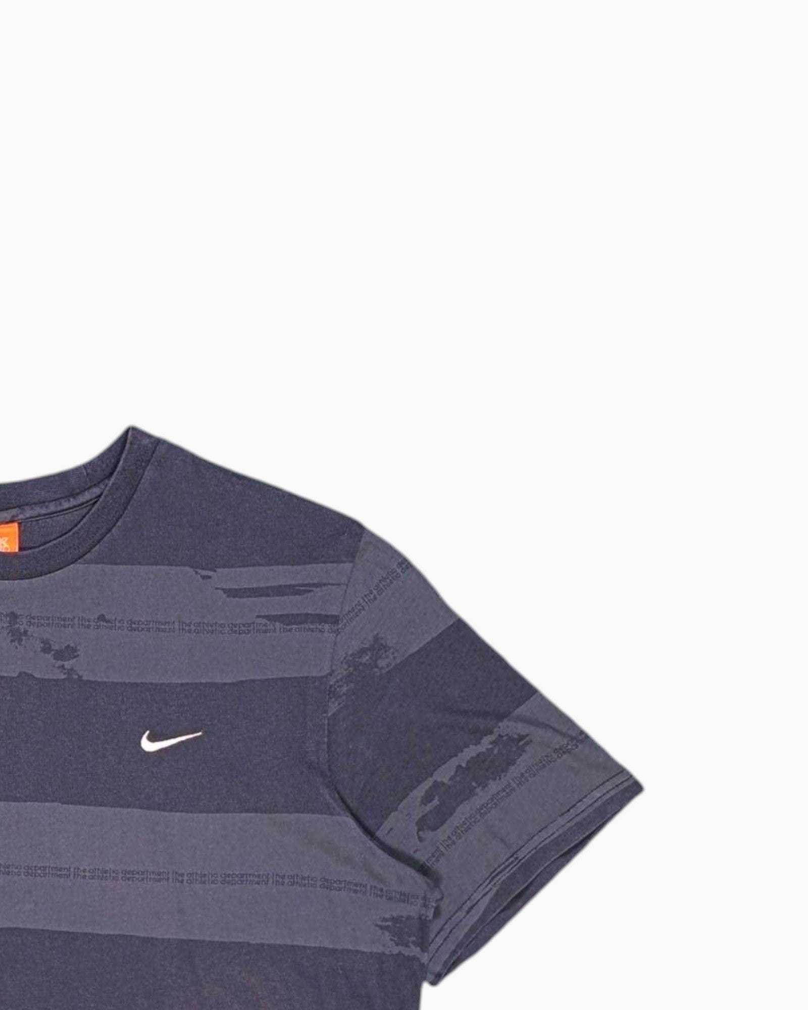 Front-detail-2 Vintage Y2K Nike Graphic T-Shirt – Gray Horizontal Stripe (Preloved)