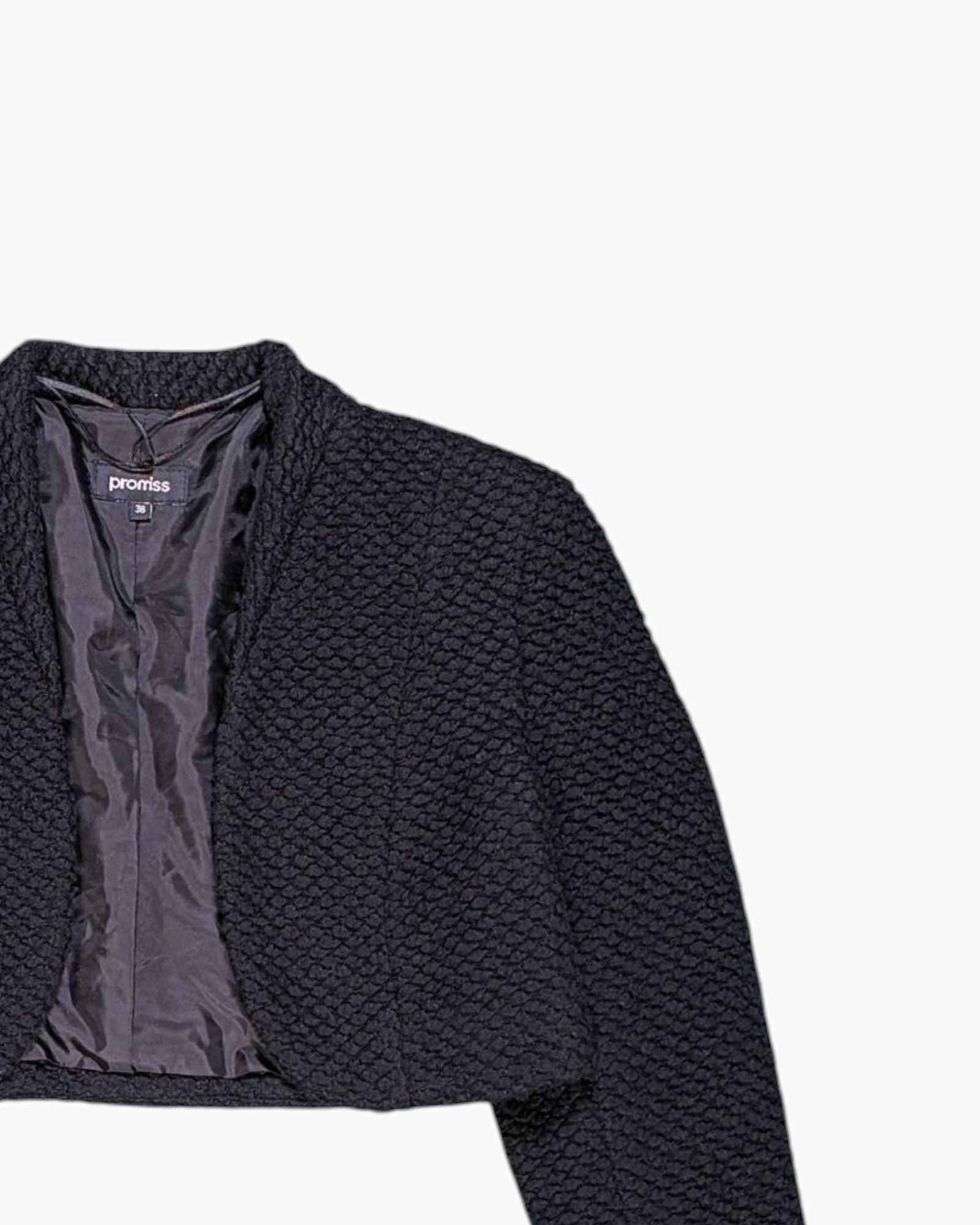 Front-detail-2 Vintage 90s/2000s promiss Cropped Textured Jacket – Black Cropped Bolero