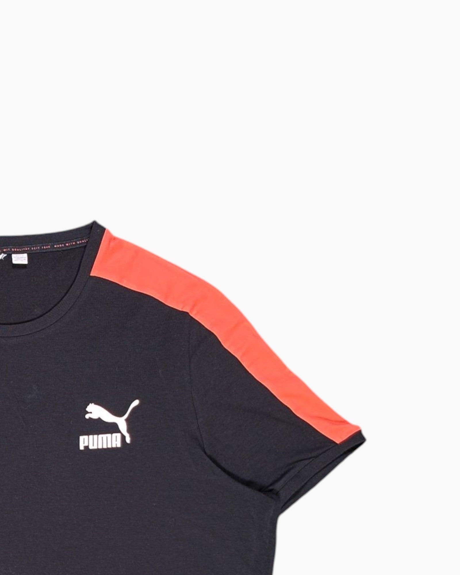 Front-detail-2 Pre-owned PUMA Graphic T-Shirt – Black Printed Logo