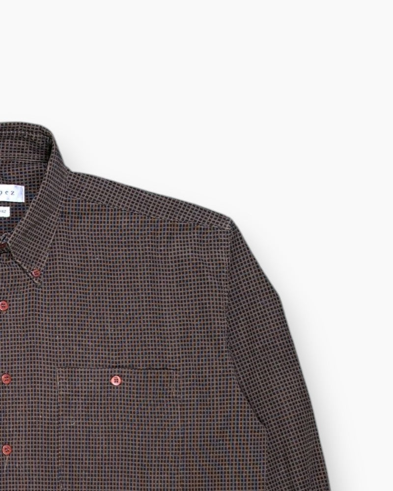Front-detail-2 Vintage 90s trapez Button-Down Shirt – Brown Micro-Check