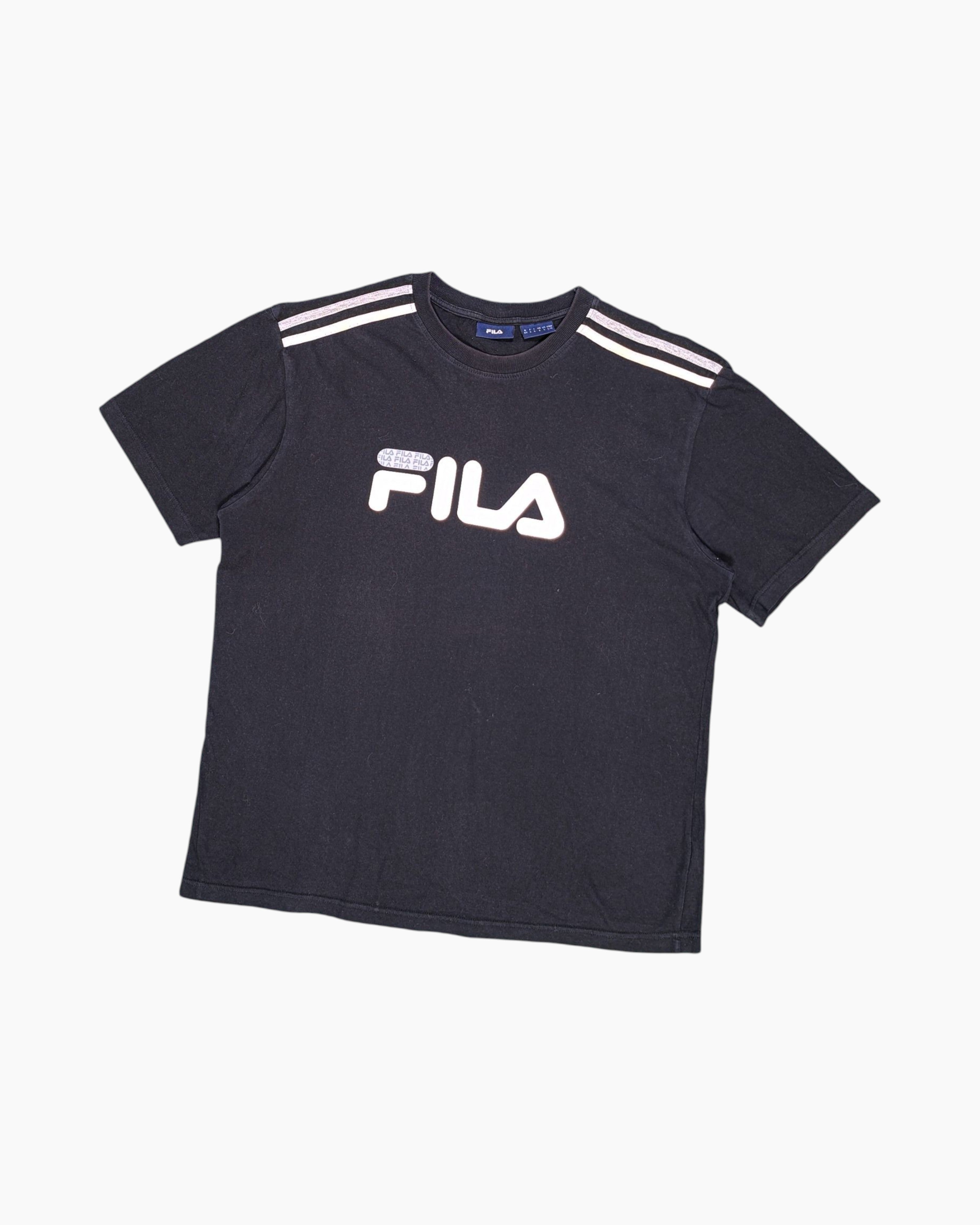 Front Pre-owned FILA Graphic T-Shirt – Black Screen Print Logo