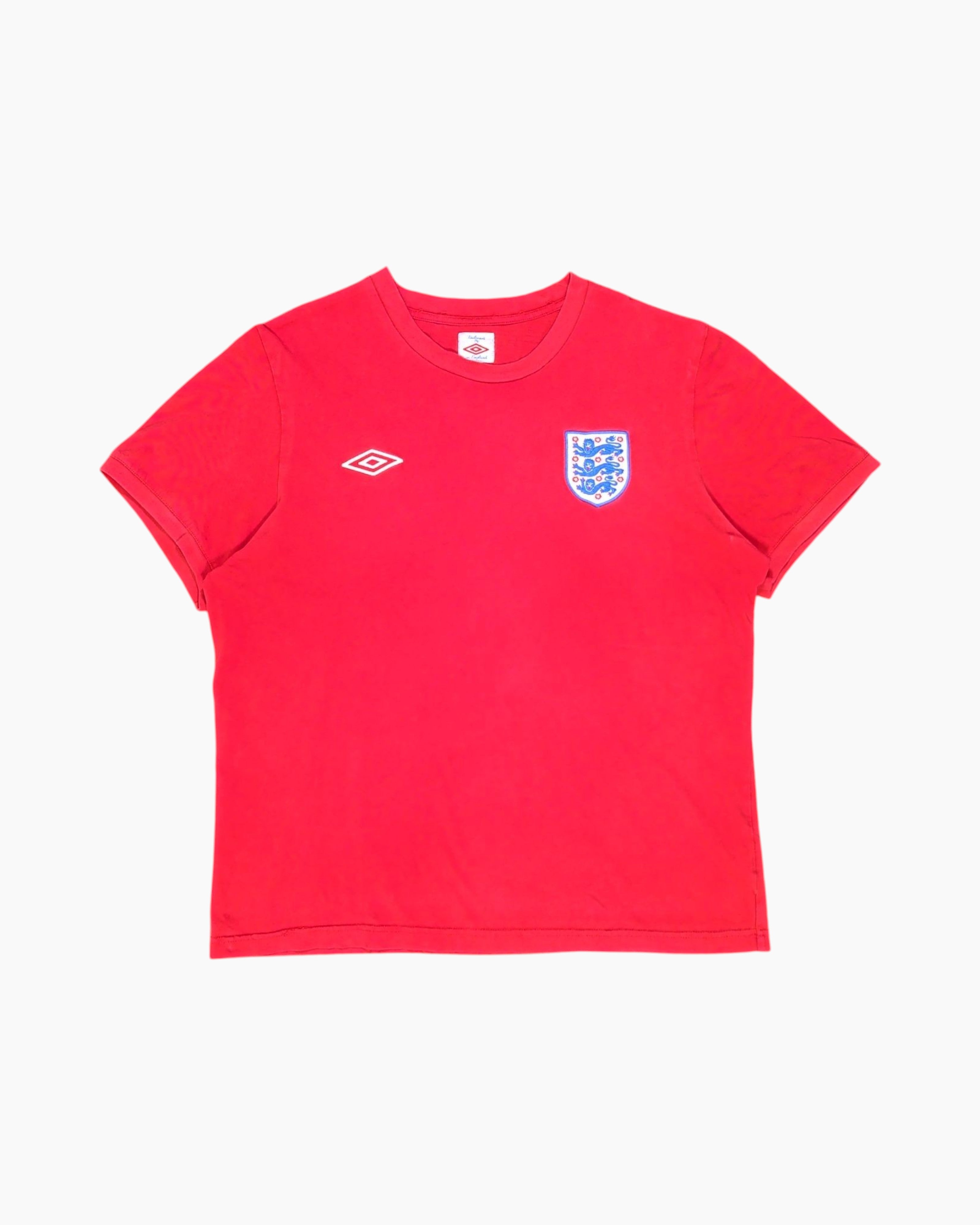 Pre-owned Umbro Graphic T-Shirt XL Sportswear – Red Chest Logo